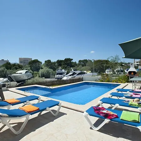 Holiday home Cala Dia